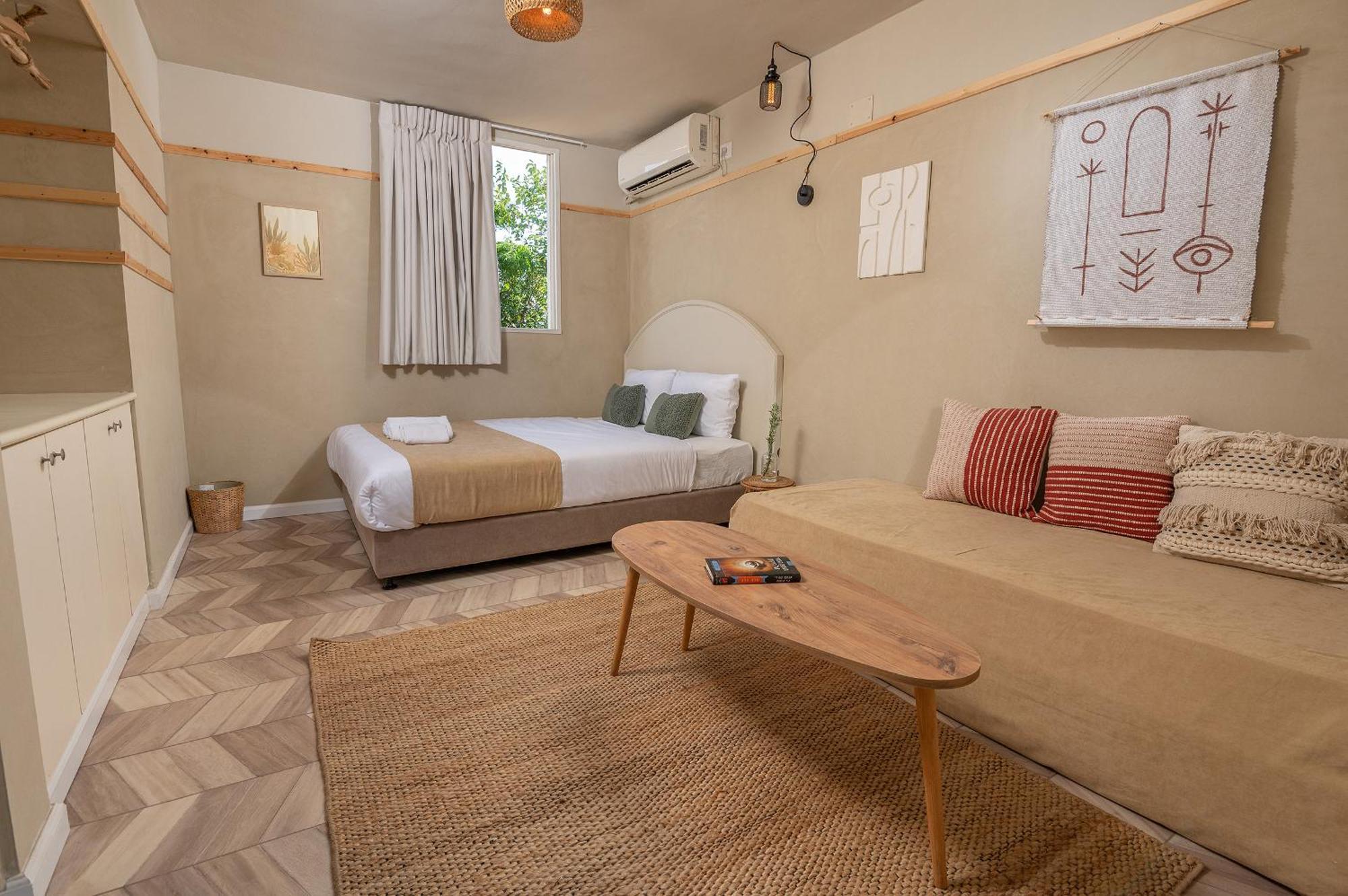 Alaya Poleg Hotel Нетания Екстериор снимка