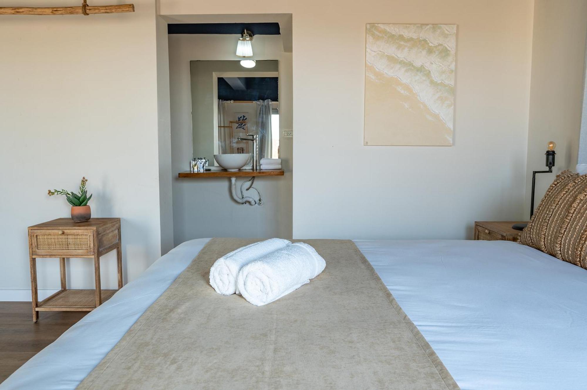 Alaya Poleg Hotel Нетания Екстериор снимка